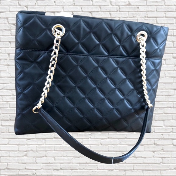 KATE SPADE • Large Smooth Quilted Black Leather Bag - Picture 3 of 4